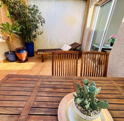 Alicante Apartamento | Lovely Penhouse in Alicante with parking