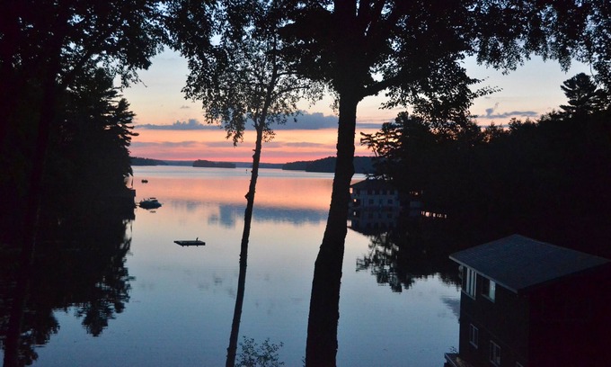 Muskoka Lakes Cabaña | Hermosa cabaña pintoresca en una tranquila bahía en el lago Rosseau, Muskoka