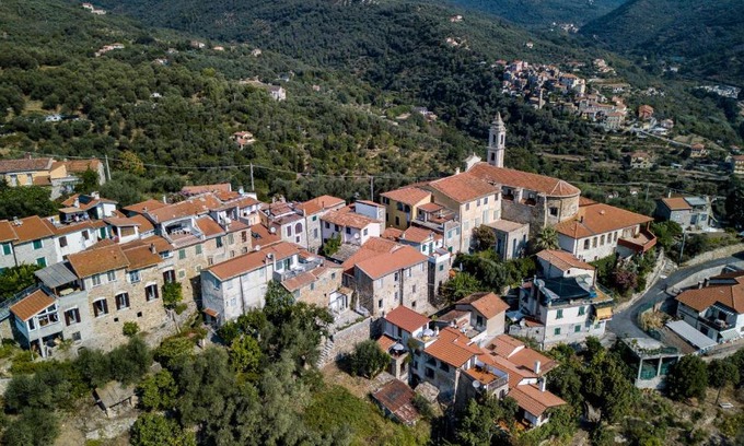 Dolcedo Apartamento | Lovely renovated apartment near Dolcedo
