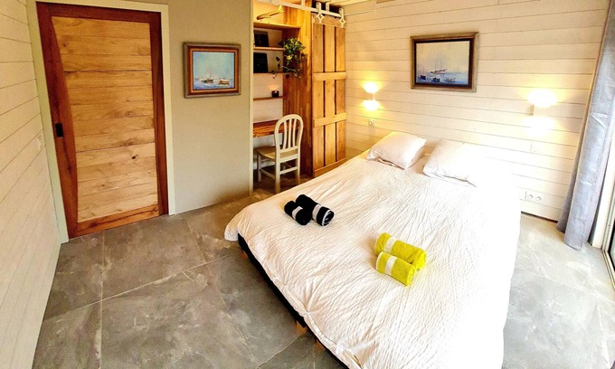 Kokotia Casa | Lovely room side on the beach. All comidities