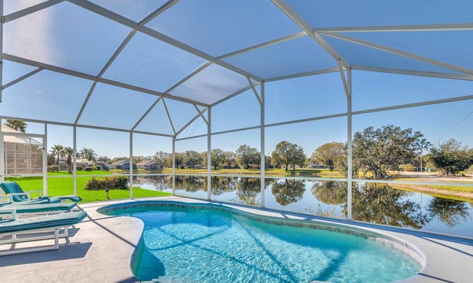 Bridgewater Crossing Casa | Lovely, Single Storey Vacation Home Overlooking Water