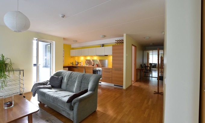 Kadriorg Condominio | Precioso y espacioso apartamento central con sauna