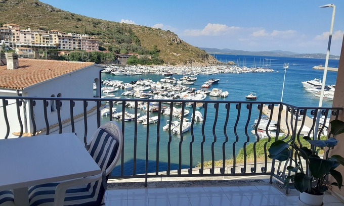 Porto Ercole Apartamento | Lovely studio apartment with livable terrace