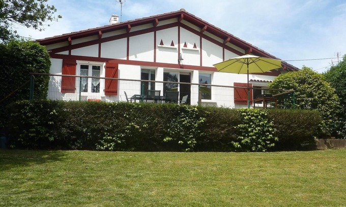 Bidart Villa | Casa tradicional vasca, encanto, calma e independencia y cerca de las playas
