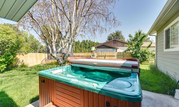 Twin Falls Casa | Lovely Twin Falls Home w/ Private Hot Tub!
