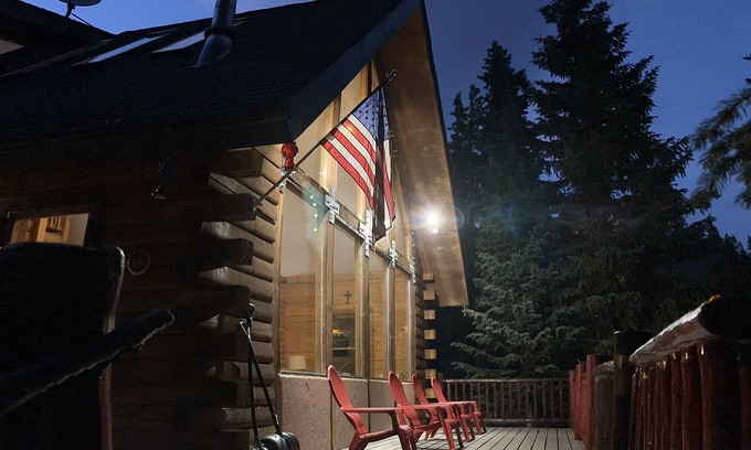 Quandary Village Casa | Lovely Two Acre Country House just Outside of Breckenridge