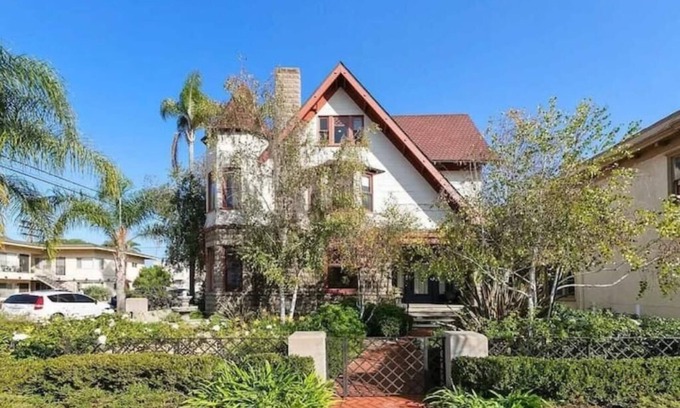 Hillcrest Casa | Lovely Victorian Home in the Heart of San Diego