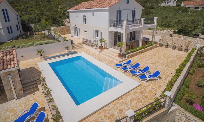 Premuda Villa | Lovely Villa Temida, on the Island Premuda