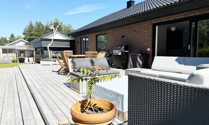 Karlsborg Casa | Lovely villa with a good standard in Karlsborg | SE08057