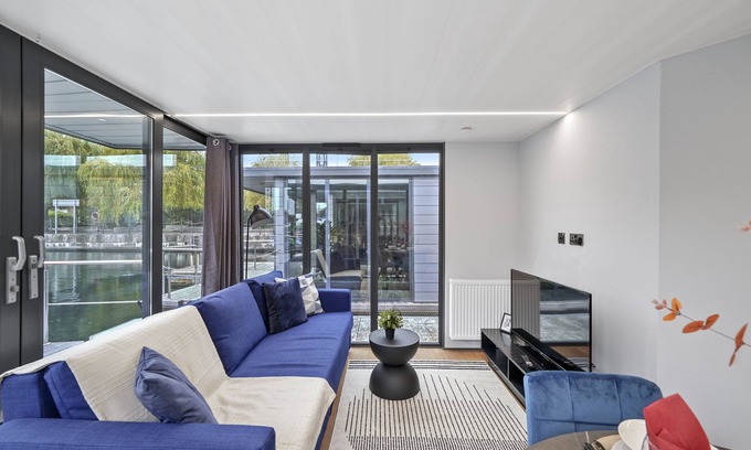 Canary Wharf Alquiler De Eote | Lovely Water Lodge in London - Sleeps 6