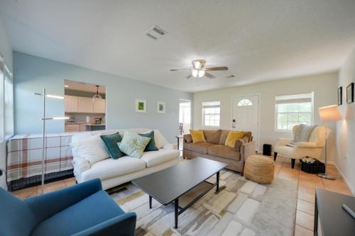 Wimberley Casa | Lovely Wimberley Vacation Rental with Yard!