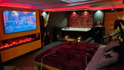 Bargemon Apartamento | LOVEROOM "Des Chaines Les Passions"