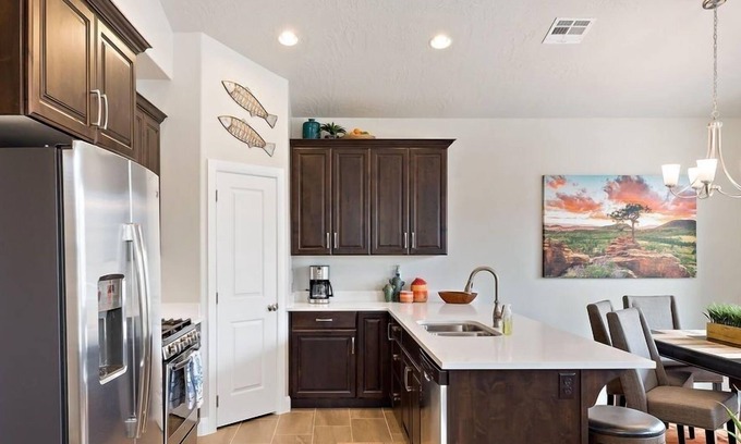 Sienna Hills Casa | Lovin 'life con 3 habitaciones Master Suites cerca de Zion.
