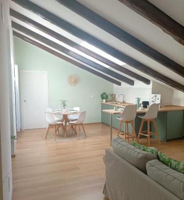 Gorizia Apartamento | Loving My Rooms 1 - Deliziosa Mansarda in Centro