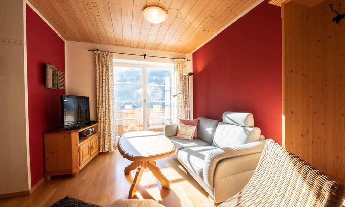 Obergrainau Apartamento | Lovingly furnished holiday apartment "Zirbe" in the Zugspitz village Grainau