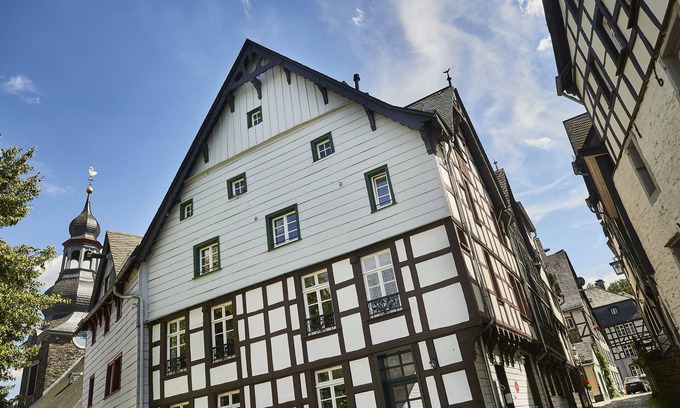 Monschau Apartamento | Reformada - la casa de la familia de la mostaza de los molineros en el casco antiguo