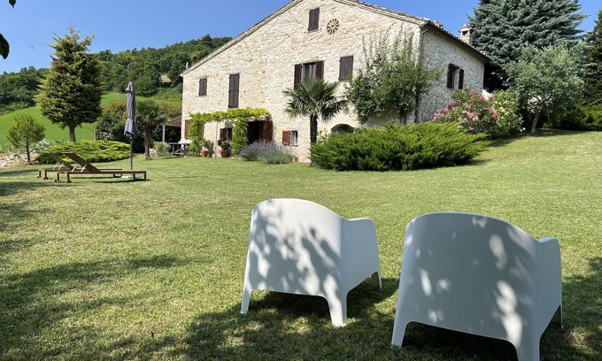 Avacelli Casa | casa de campo de piedra restaurado