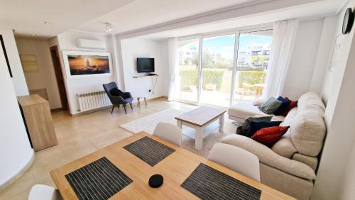 Jerónimo y Avileses y Balsicas de Arriba Apartamento | Lovley Ground Floor 2 Bed Direct Pool Access Free WiFi