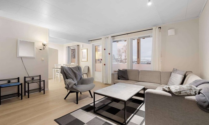 Tromso Apartamento | Lovly 3 Bedroom apartment with the view of aurora