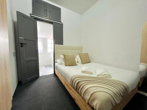 Lisbon Old Town Casa | Low Cost Arroios Rooms