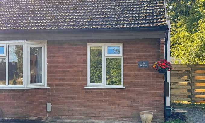 Howlett End Cabaña | Lowal Annexe - UK46053