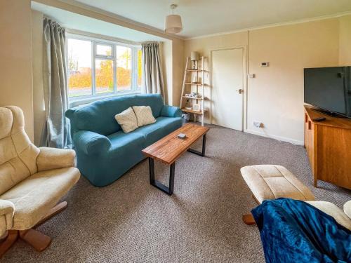 Howlett End Casa | Lowal House - Uk46054