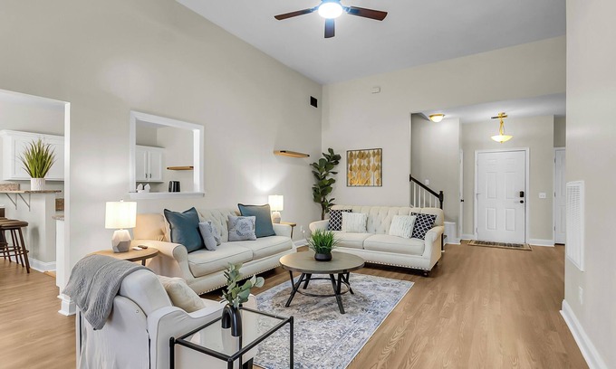 North Charleston Casa | Lowcountry Luxe: Spacious 4BR Oasis in Charleston!