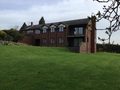 Kenn Casa | Lower Thornton Farm