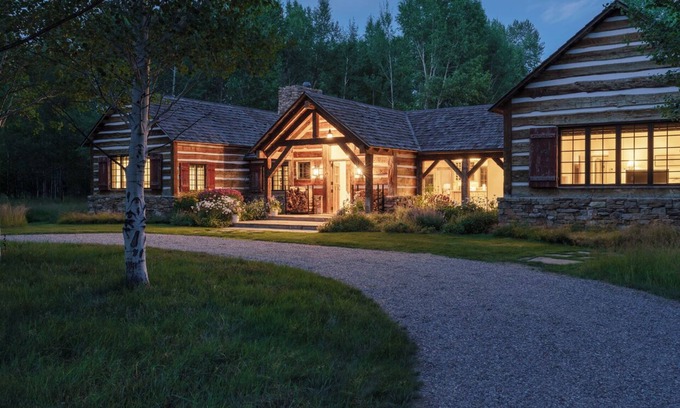 Moose Wilson Road Casa | LPJH | Cabin Fever | Secluded Luxury Cabin Minutes from World-Class Skiing