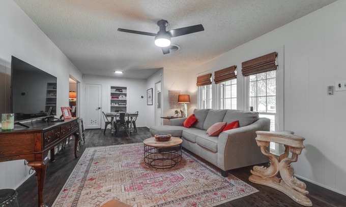 Tech Terrace Cabaña | Lubbock Rental Home Near Texas Tech University!