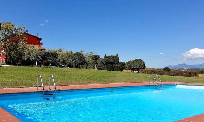 Cascine-La Croce Casa | LUCCA!NUEVO! Moderna casa de campo toscana en el parque, la piscina y el panorama impresionante