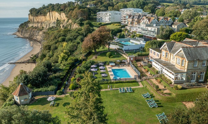 Shanklin Hotel | Luccombe Manor Country House Hotel