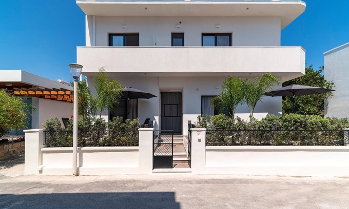 Petaloudes Apartamento | Lucian City Apartments