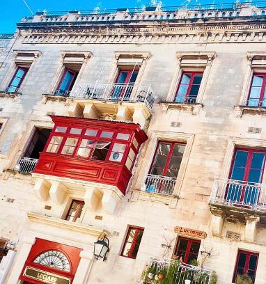 Valletta Casa | Luciano Valletta Boutique