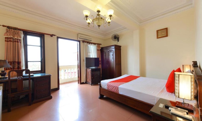 Old Quarter Hotel | Lucky 2 Hotel & Travel