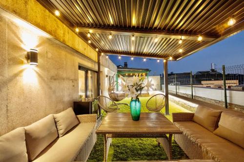 Lugo Apartamento | Lucus Skyline & Terrace by Lugo Collection