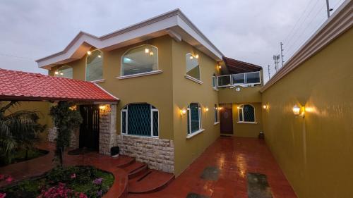 Tumbaco Casa | Lujosa casa cerca del aeropuerto en TUMBACO, en Quito