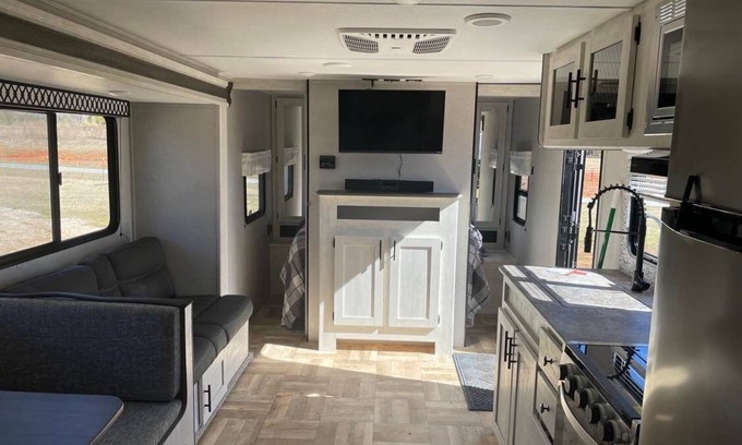 Anderson Casa | Luke Duke - Camper for Rent, Delivery Available