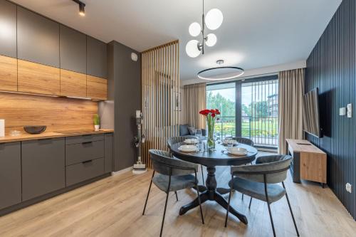 Zarzecze Apartamento | Luksusowy apartament Laguna Beskidów 12 z 2 sypialniami - Dream Apart