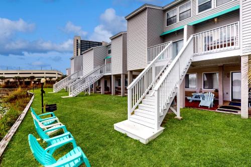 El Centro Beach Casa | Lullwater Beach Condos 405
