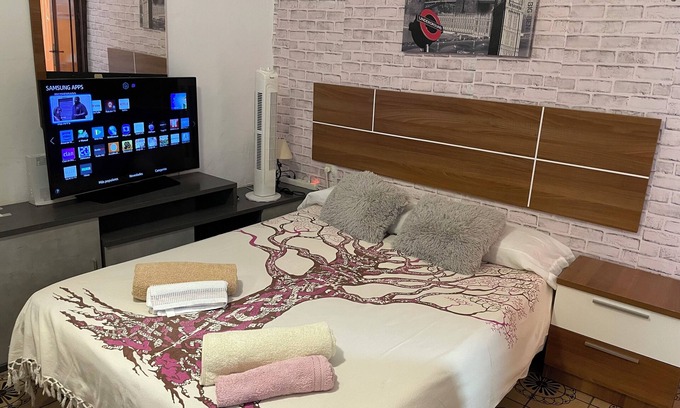 Bailen-Miraflores Apartamento | Lulu apartment