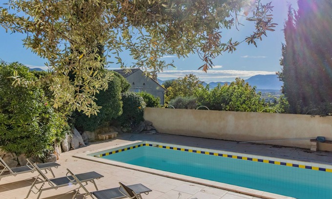Vinsobres Casa | Lumière by Interhome
