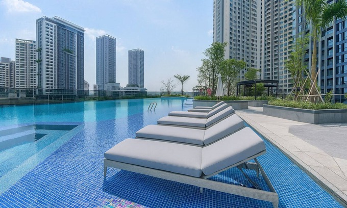 District 9 Apartamento | Lumière Riverside by Urban Home