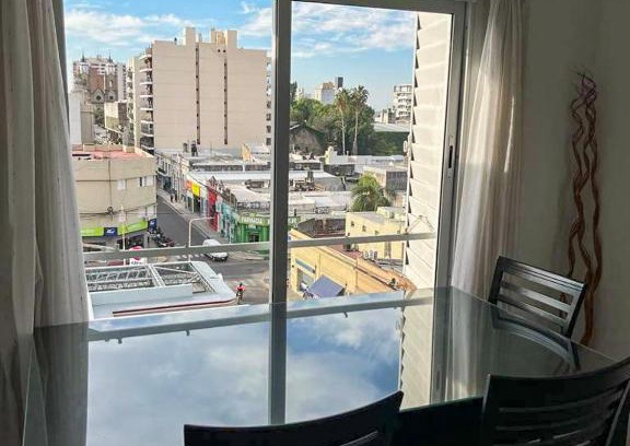 Paraná Apartamento | Luminoso y céntrico departamento con COCHERA
