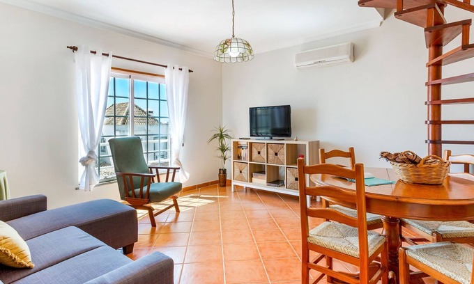 Vila Nova De Cacela Apartamento | Luminous 3BDR Apartment W/Balcony by LovelyStay