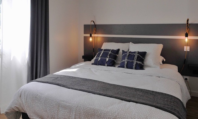 Jonzac Apartamento | LUMINOSO APARTAMENTO CON BALCON / TERRAZA AMENAGÉ - EN RESIDENCIA TRANQUILA