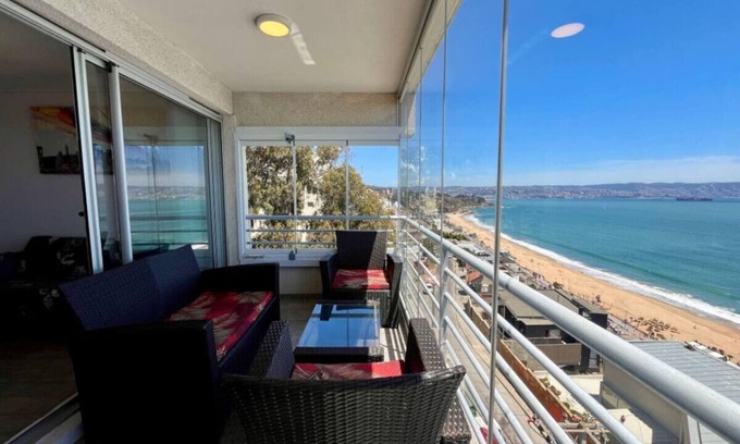 Renaca Apartamento | Luminous Oceanview apartment in the exclusive Reñaca's sector 5 and away from urban noise!