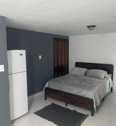 Monterrey Casa | Luna Nueva Habitación Privada