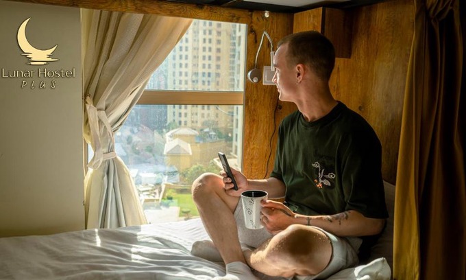 Dubai Marina Hostal | Lunar Hostel Plus