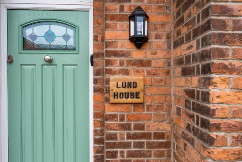 Newland Near Ulverston Casa | Lund House